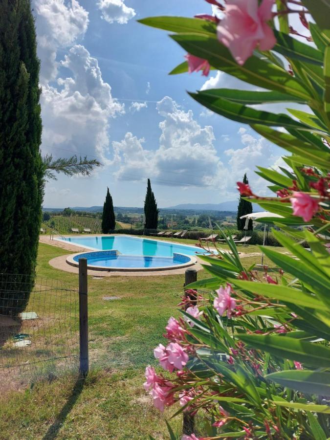 Agriturismo Corte In Poggio Stabbia Bagian luar foto