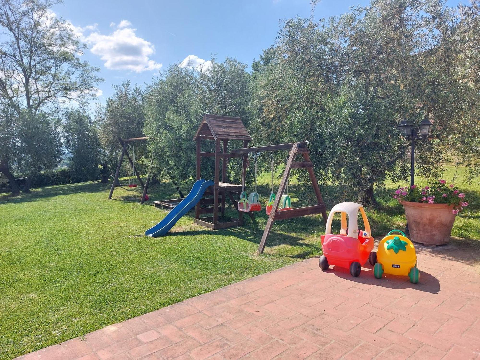 Agriturismo Corte In Poggio Stabbia Bagian luar foto